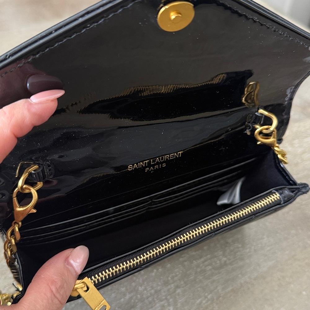 Purse - Picture 4 of 6